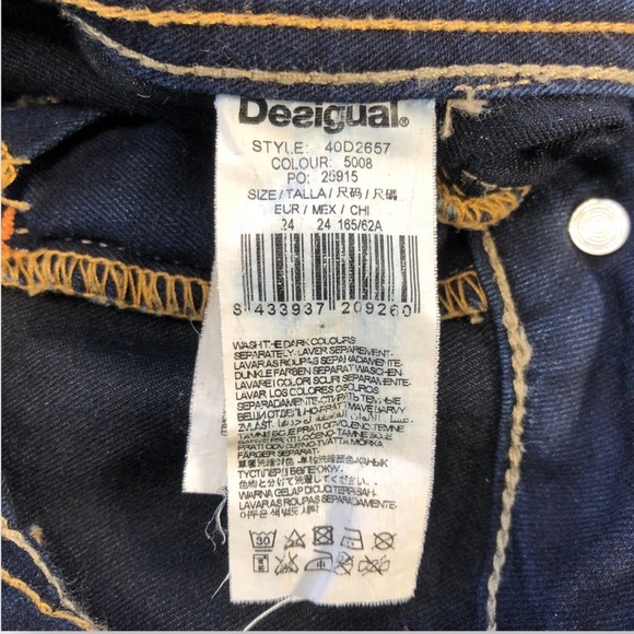 Desigual, Skinny Jeans, Size 24 - Picture 8 of 10